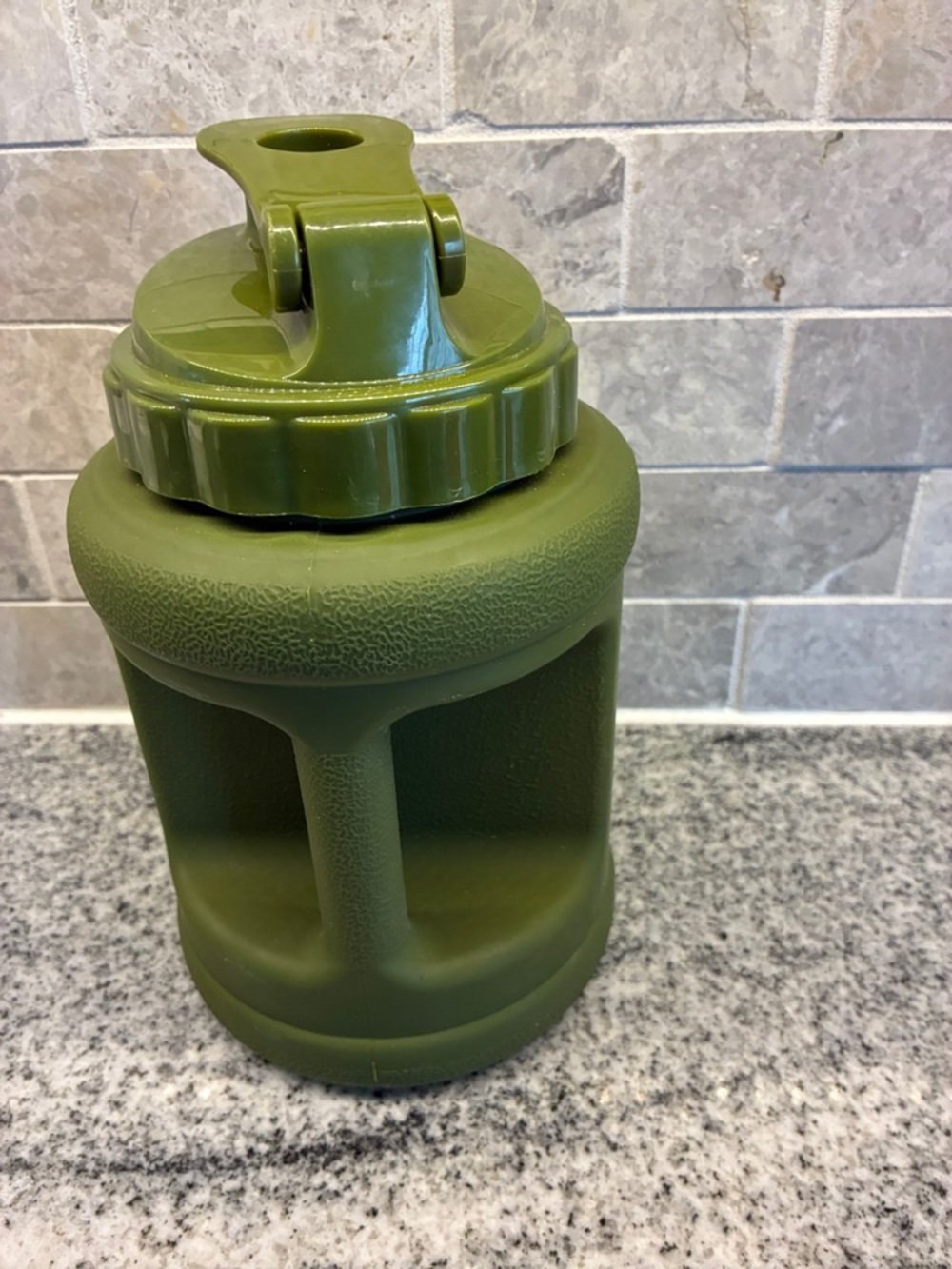 Mammoth Mini Olive Green Water Bottle B20 - Picture 2 of 5